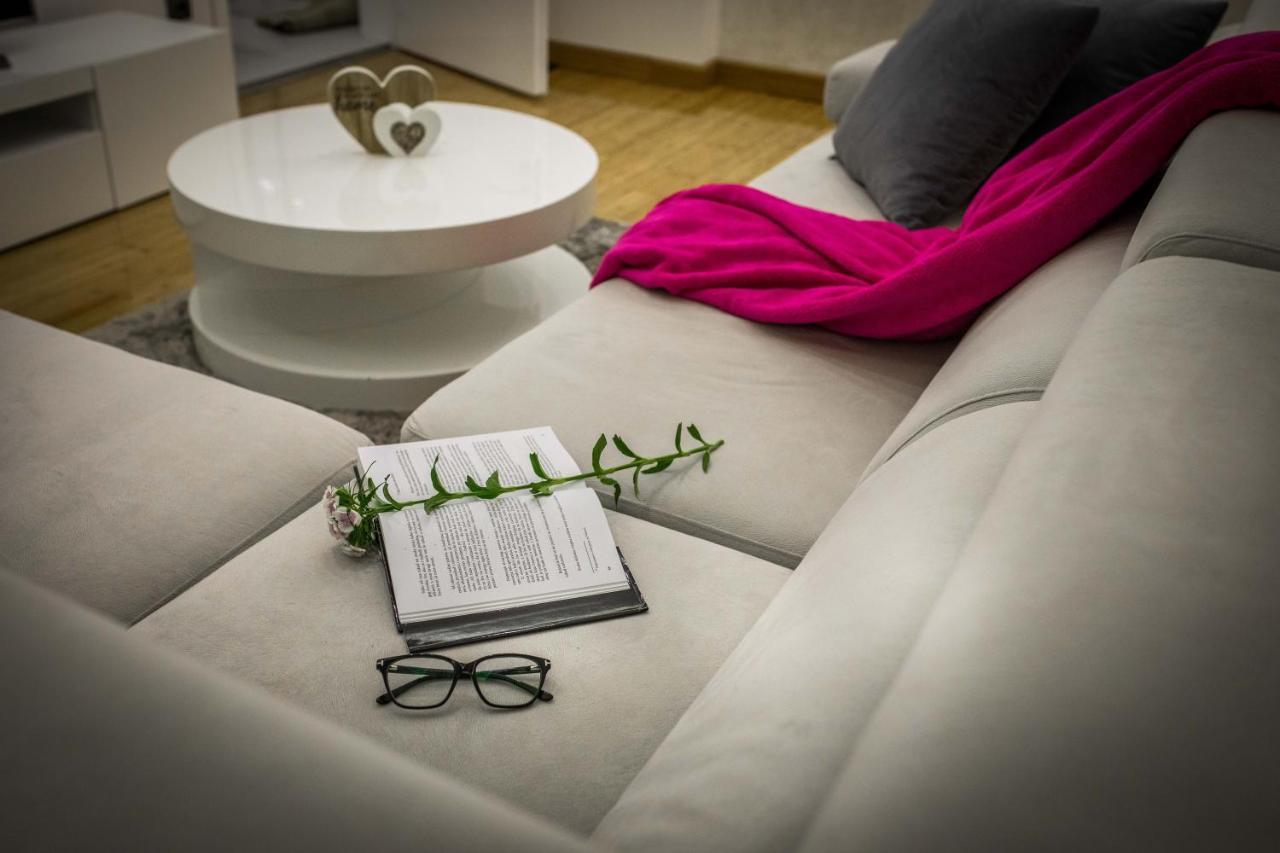 Apartman Simic - Stan Na Dan Bogatic Екстер'єр фото
