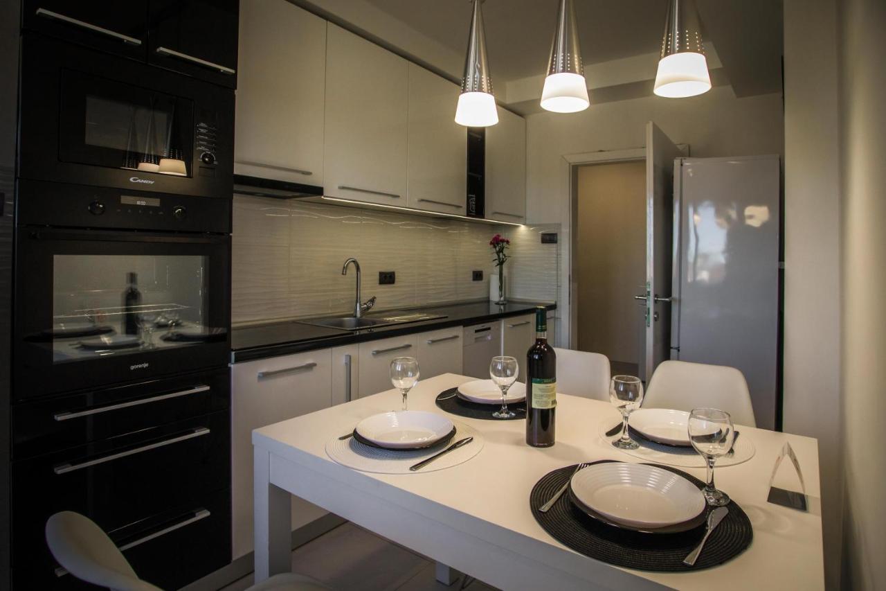 Apartman Simic - Stan Na Dan Bogatic Екстер'єр фото